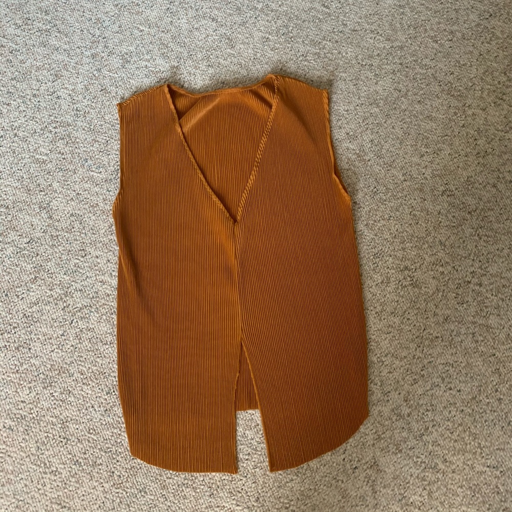 ZARA top - Picture 2 of 2